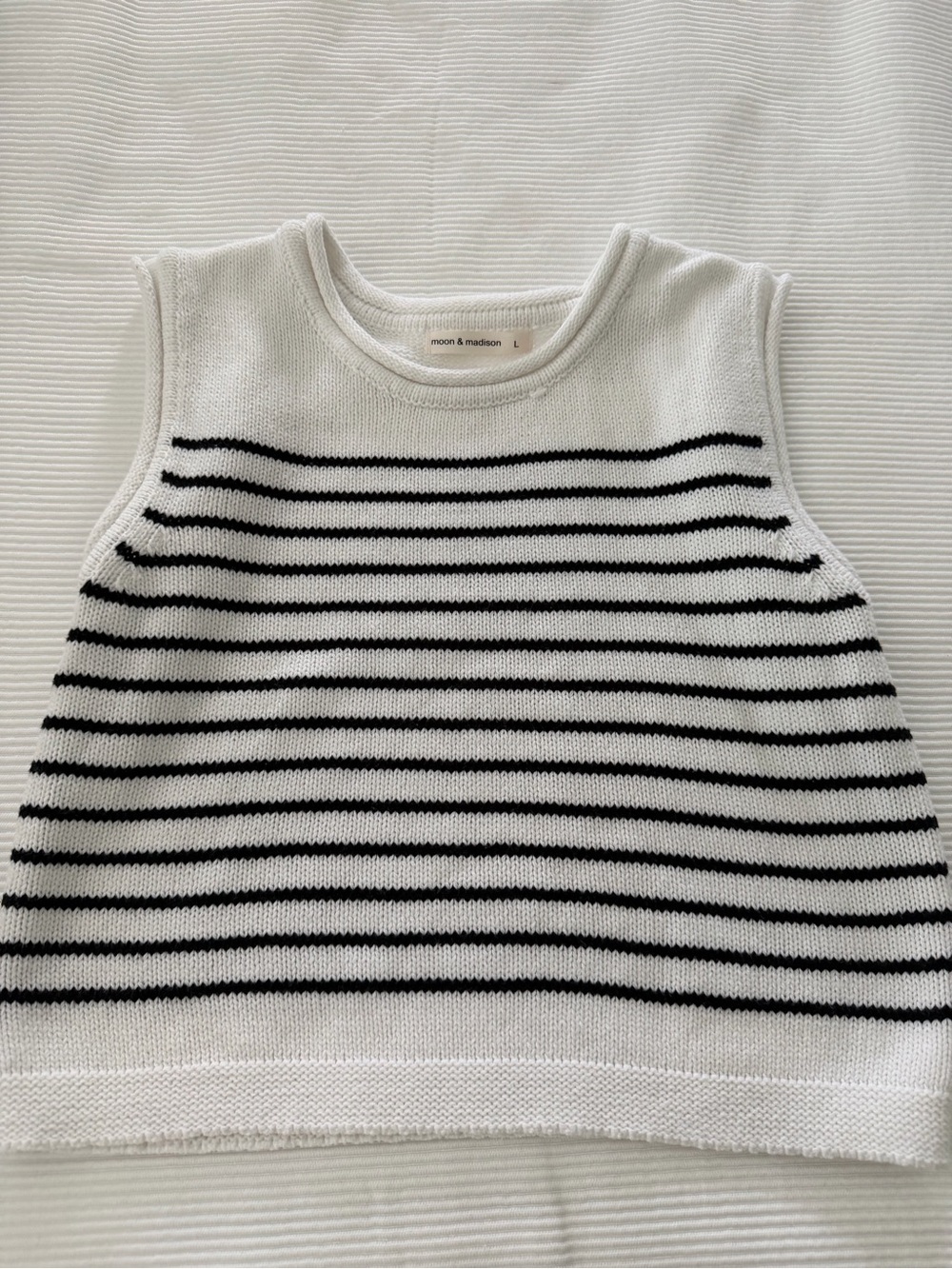 Moon & Madison White and Black Striped Knit Tank Top